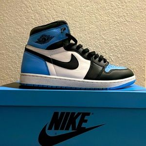 Air Jordan 1 Retro High OG ‘UNC Toe’